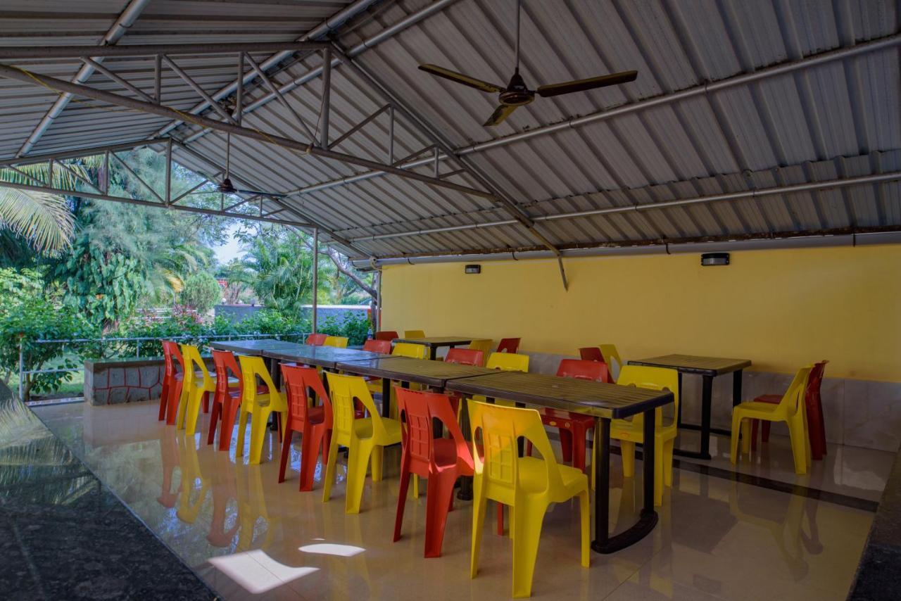 Prajakta Rest House Alībāg Εξωτερικό φωτογραφία